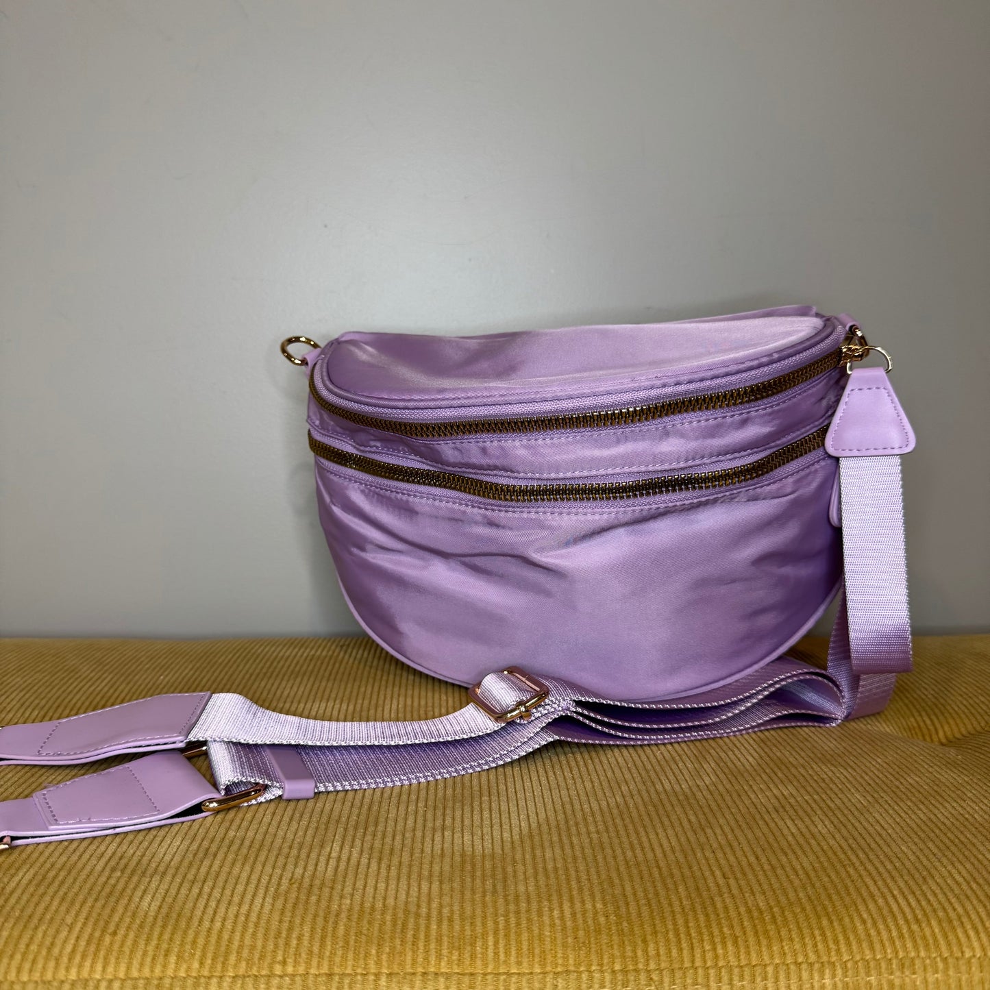 The Roni Nylon Crossbody - Solid Light Purple