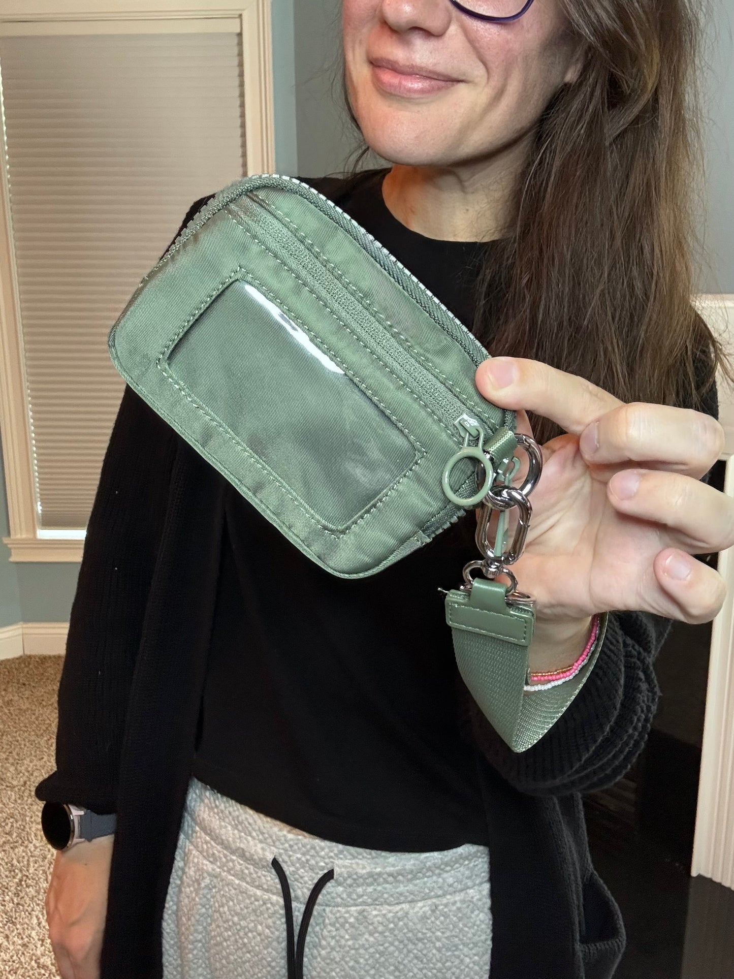 Rue - Nylon Wristlet Wallet - Solid